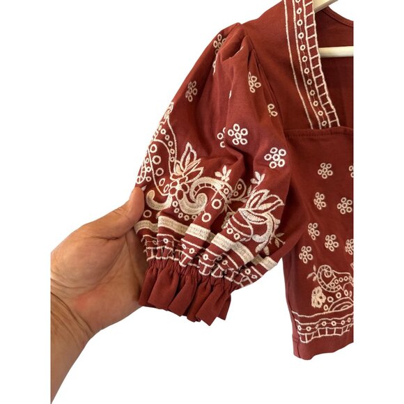 Express Red Crop Top XS Puff Sleeve Embroidered Floral Paisley Boho Holidays - Picture 4 of 6